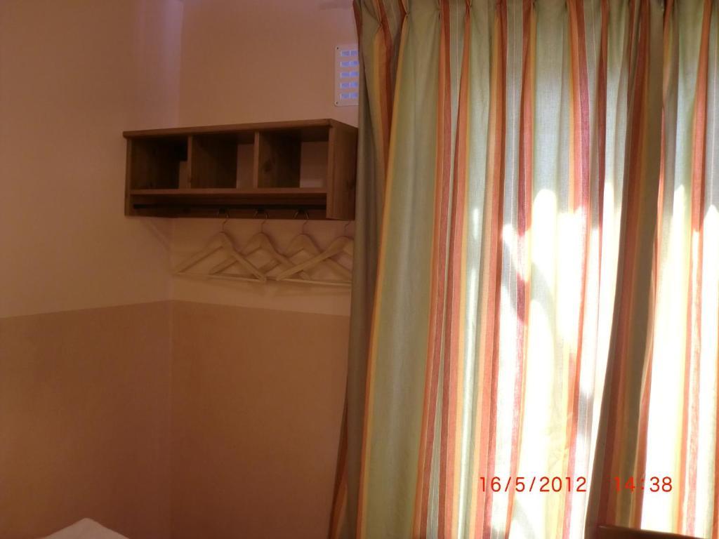 Budget Hotel Neutraal Amsterdam Zimmer foto